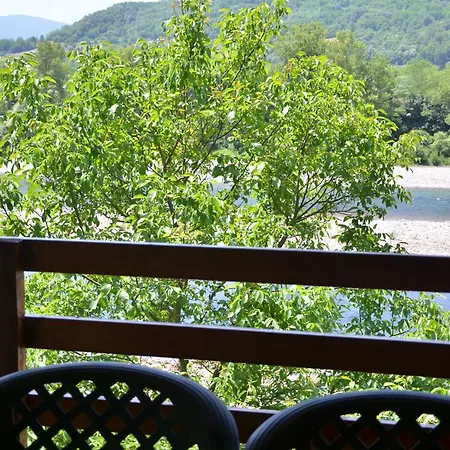 Negde Na Drini 4 펜션