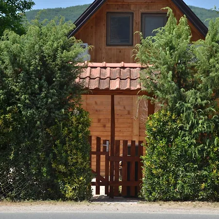 Negde Na Drini 4 바이나 바슈타